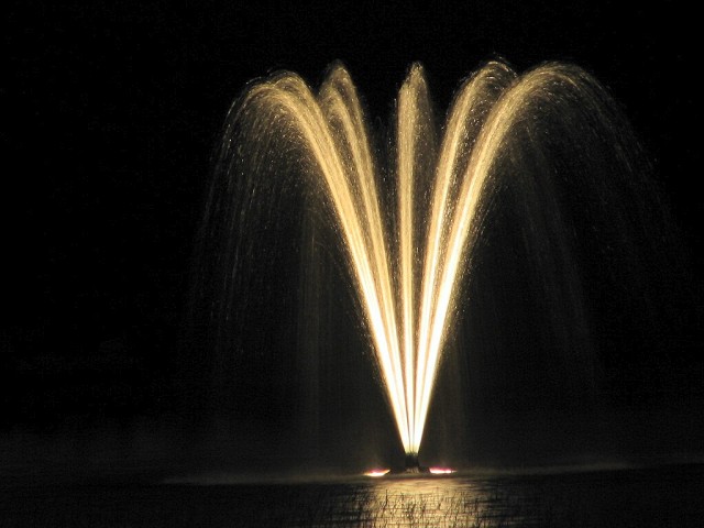 fountain2.jpg